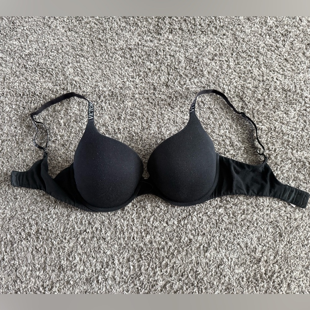 Victoria's Secret Classic Black Push Up Bra